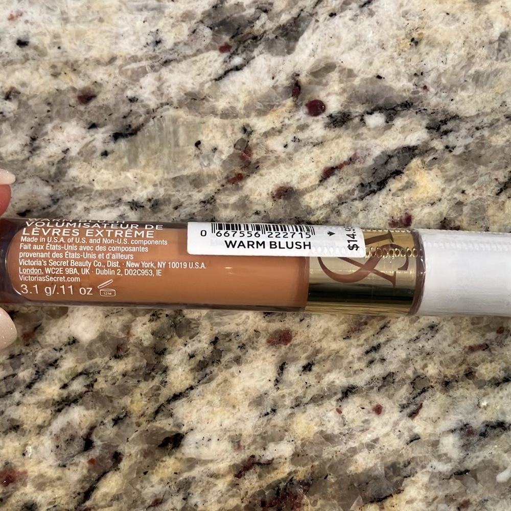 Victoria’s Secret Shine Plumper Extreme Lip Plumper Gloss Warm Blush .11 oz Tan - Picture 3 of 5